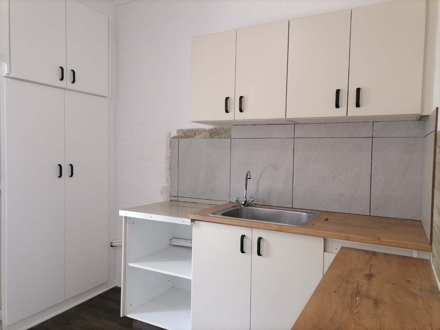 1 Bedroom House To Rent in Lotus River RE/MAX™ of Southern Africa