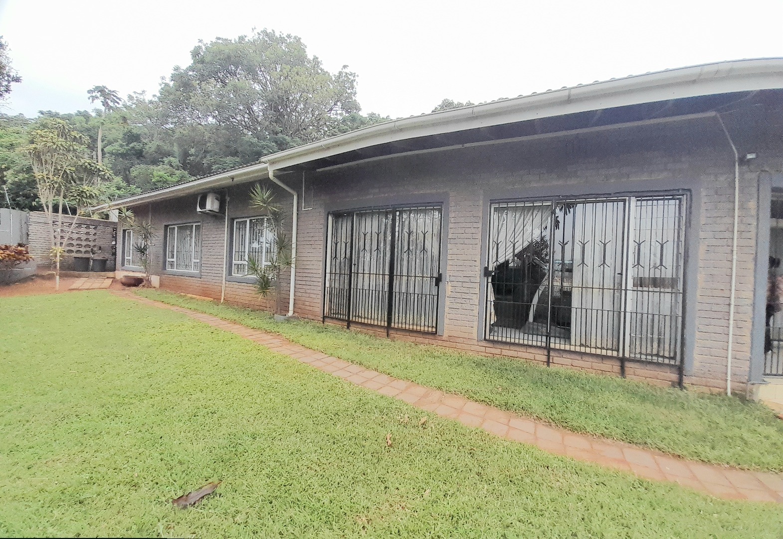 3 Bedroom House For Sale in Glen Hills RE/MAX™ of Southern Africa