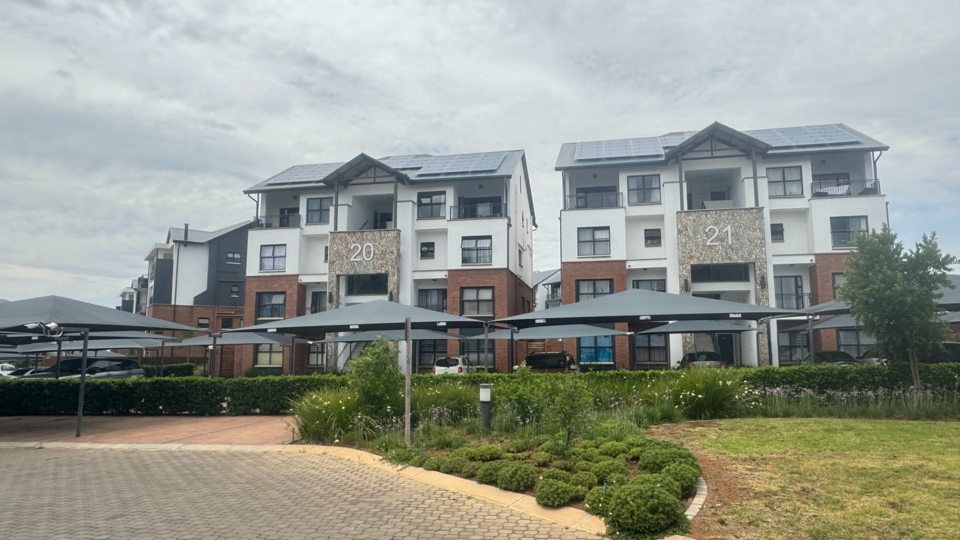 2 Bedroom Apartment / Flat To Rent in The Willows RE/MAX™ of Southern