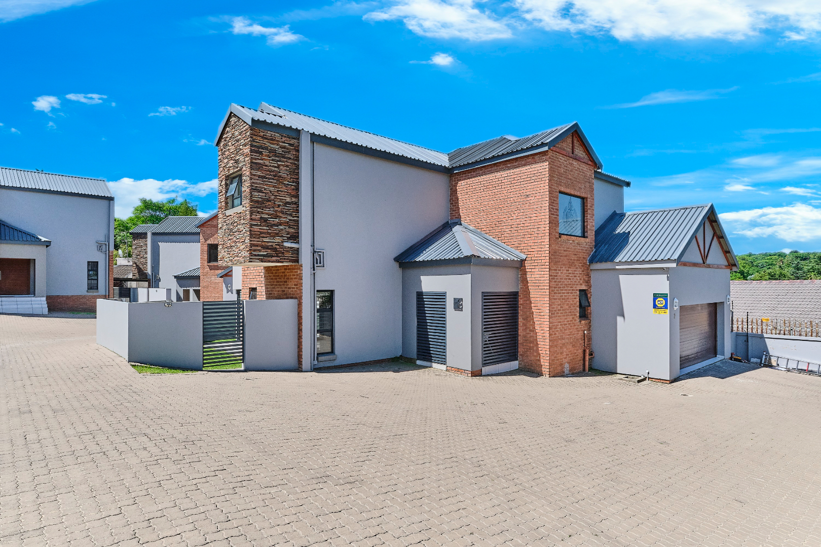 Property and houses for sale in Ferndale, Randburg RE/MAX