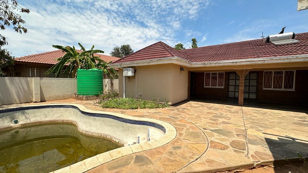 4 Bedroom House To Rent in Gaborone West Phase 2 RE/MAX™ of Southern