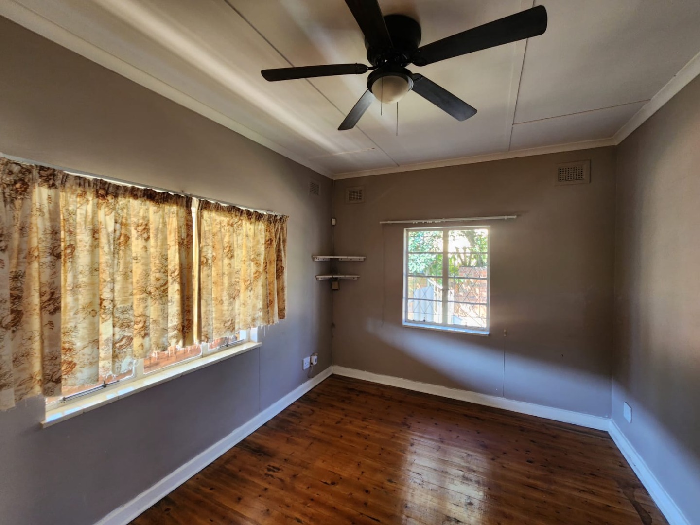 2 Bedroom House To Rent in Prestbury RE/MAX™ of Southern Africa