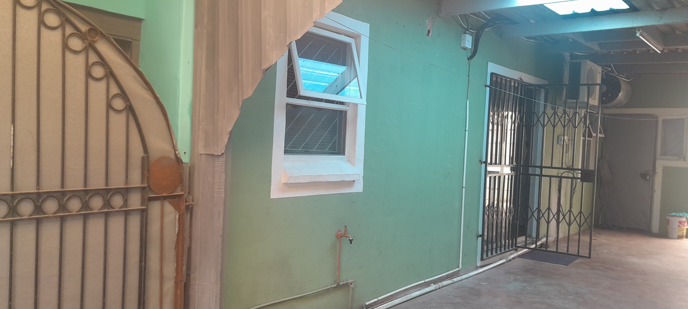 2 Bedroom House For Sale in Eastridge RE/MAX™ of Southern Africa