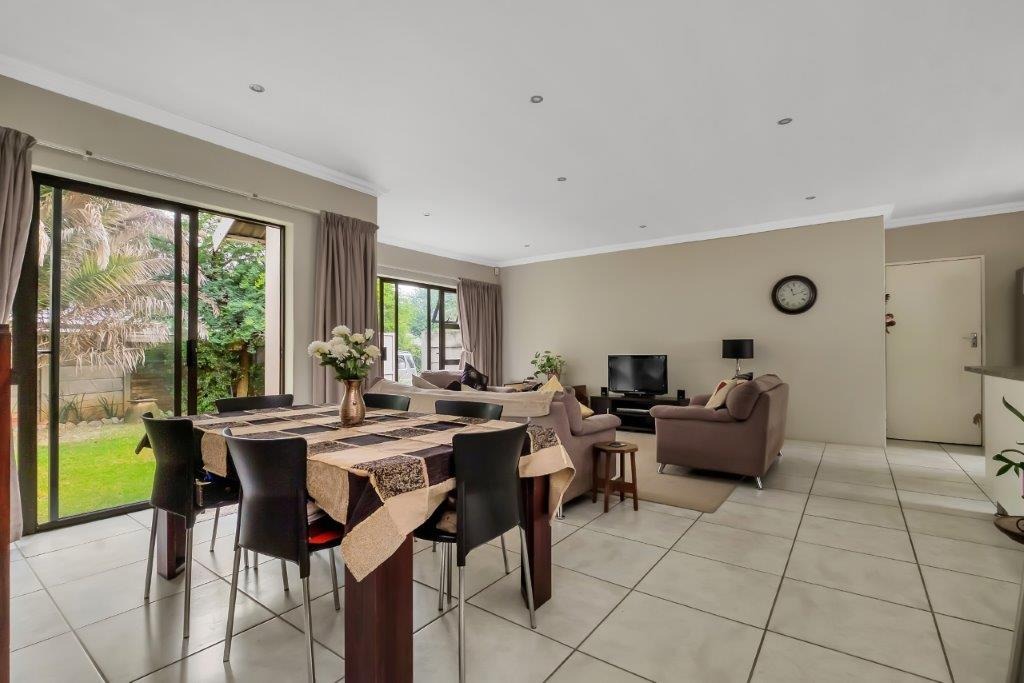 6 Bedroom House For Sale in Johannesburg North RE/MAX™ of Southern Africa