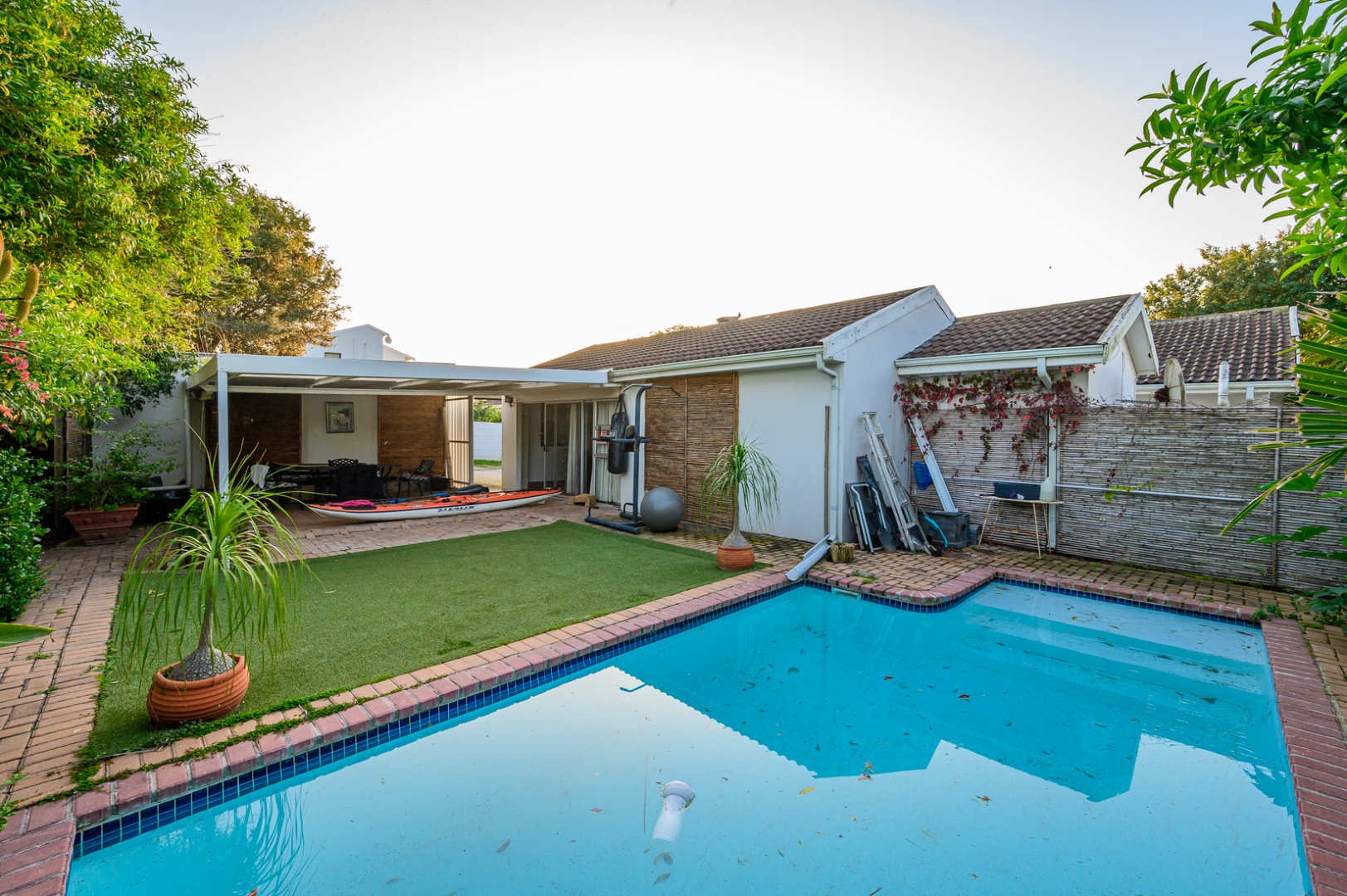 4 Bedroom House For Sale in Providentia RE/MAX™ of Southern Africa