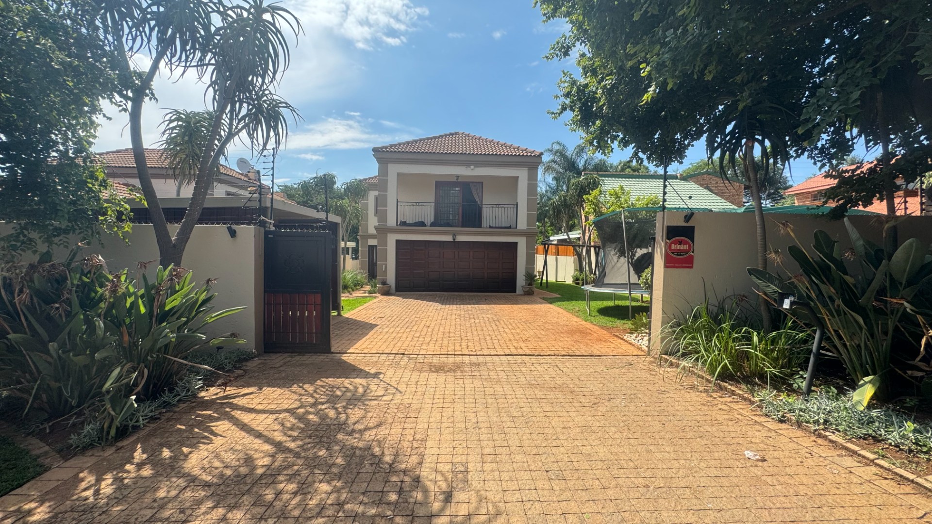 Property to rent in Faerie Glen RE/MAX™ of Southern Africa