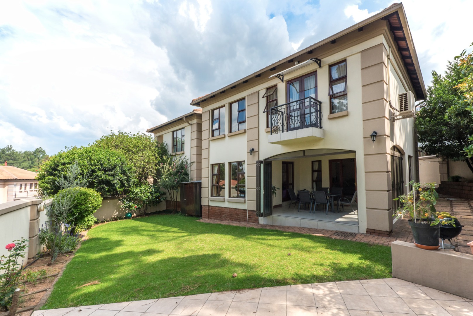 4 Bedroom House For Sale in Thornhill Estate RE/MAX™ of Southern Africa