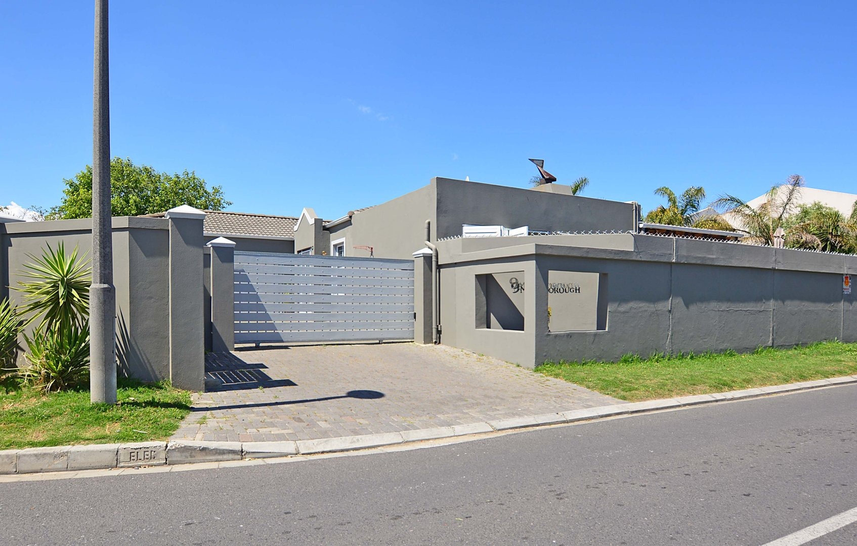 3 Bedroom House For Sale in Parklands RE/MAX™ of Southern Africa