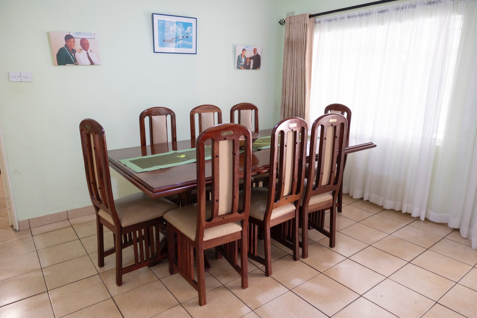 4 Bedroom House For Sale in Greendale RE/MAX™ of Southern Africa