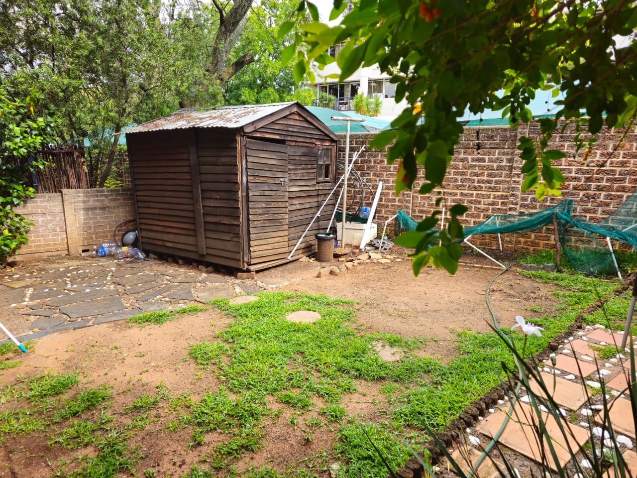 3 Bedroom Townhouse To Rent in La Montagne RE/MAX™ of Southern Africa