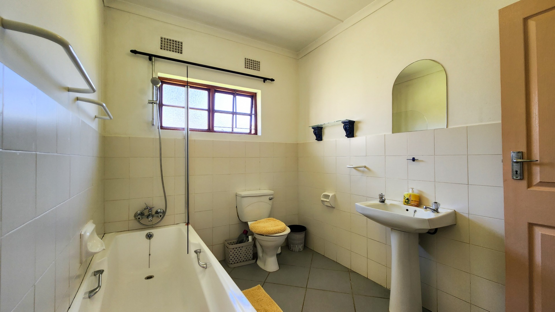 RE/MAX Border East London