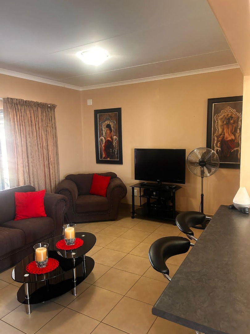 3 Bedroom House For Sale in Postmasburg RE/MAX™ of Southern Africa