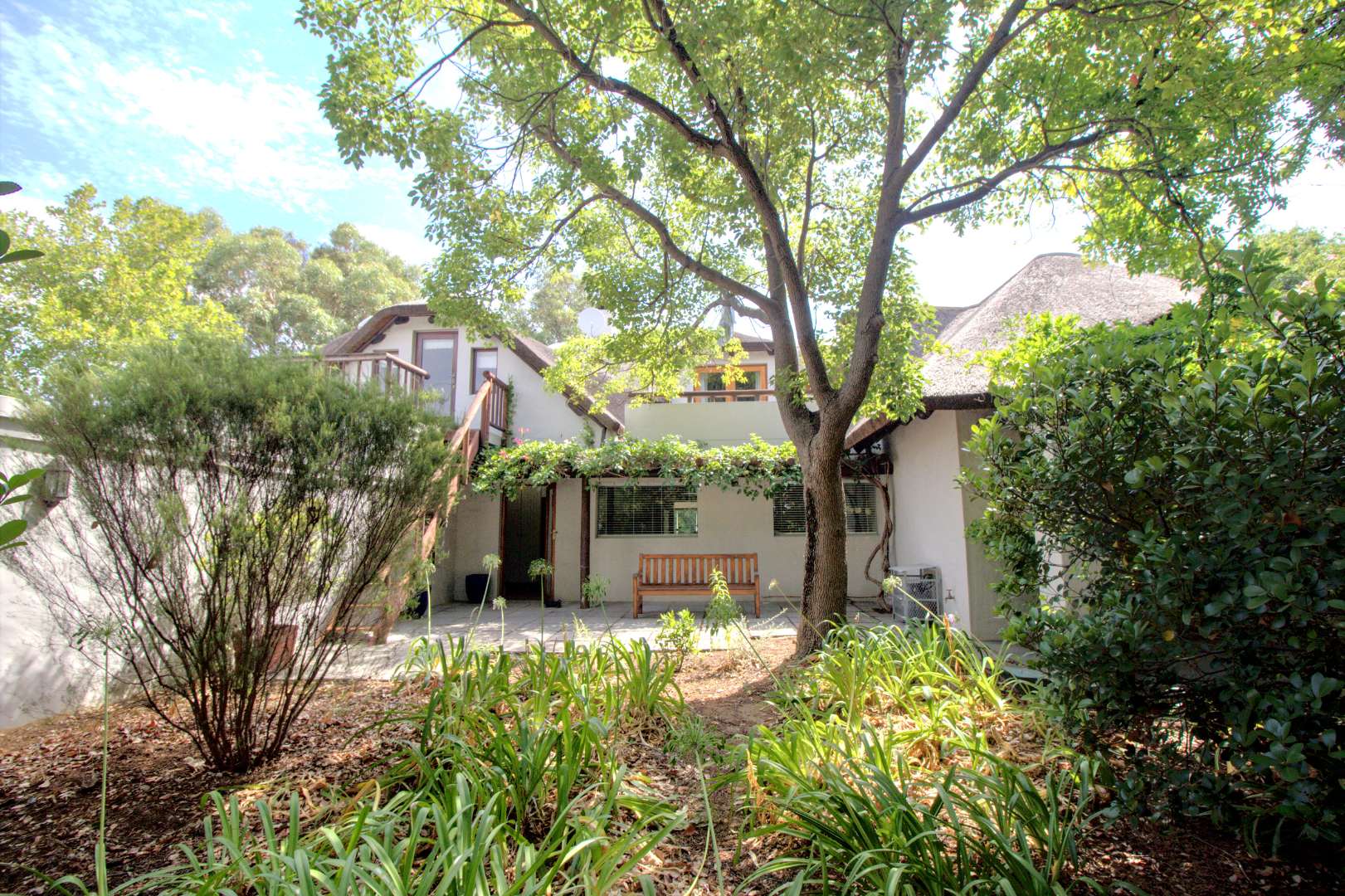 4 Bedroom House For Sale in Erinvale Golf Estate RE/MAX™ of Southern Africa