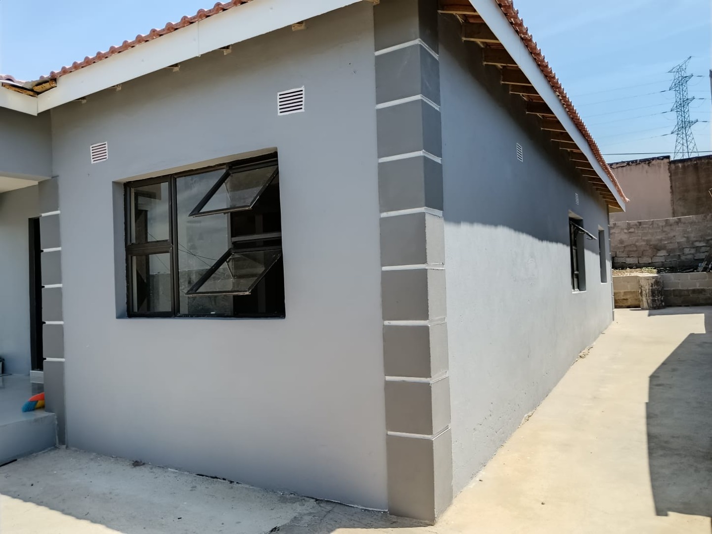 3 Bedroom House For Sale in KwaMashu J RE/MAX™ of Southern Africa