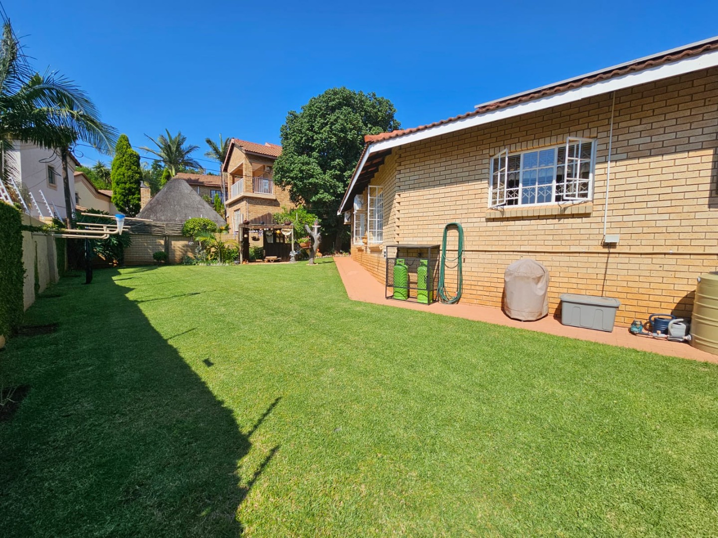 3 Bedroom House For Sale in Safari Gardens RE/MAX™ of Southern Africa