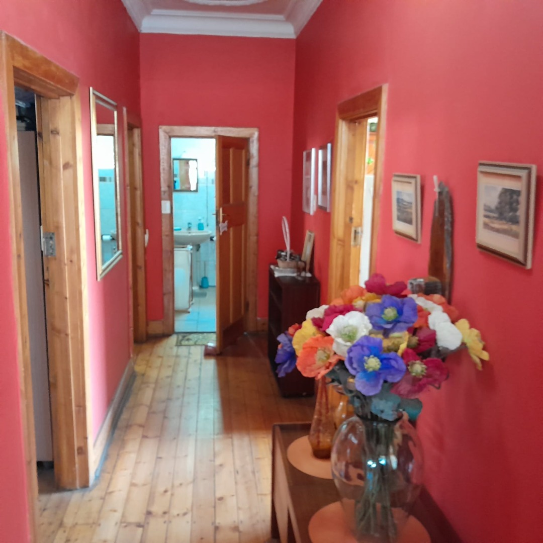 3 Bedroom House For Sale in Malvern RE/MAX™ of Southern Africa