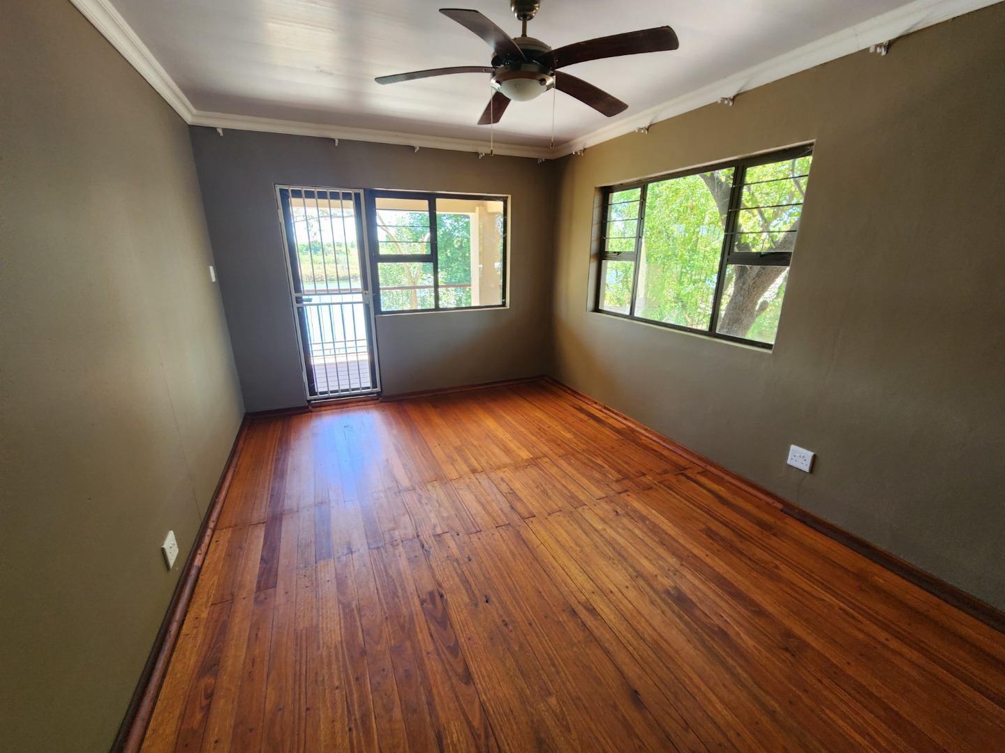 3 Bedroom House For Sale in Viljoenskroon RE/MAX™ of Southern Africa