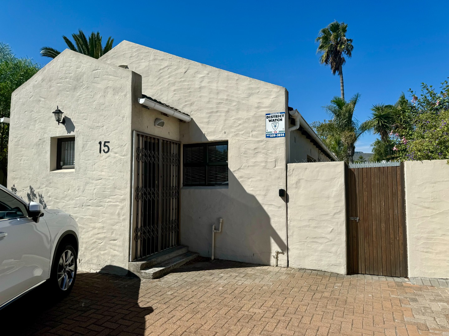 3 Bedroom House For Sale in Edgemead RE/MAX™ of Southern Africa
