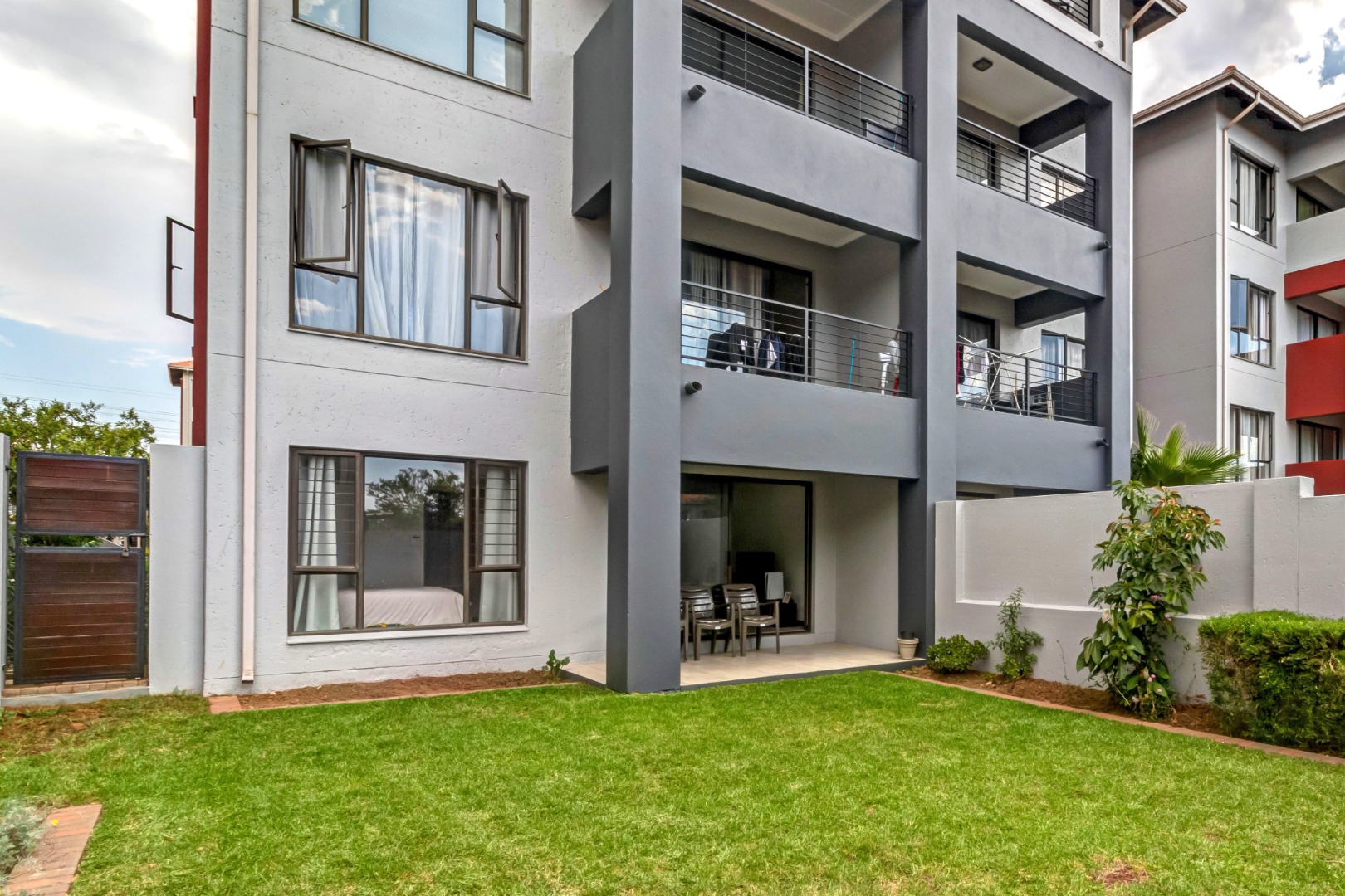 1 Bedroom Apartment / Flat For Sale in Sunninghill RE/MAX™ of