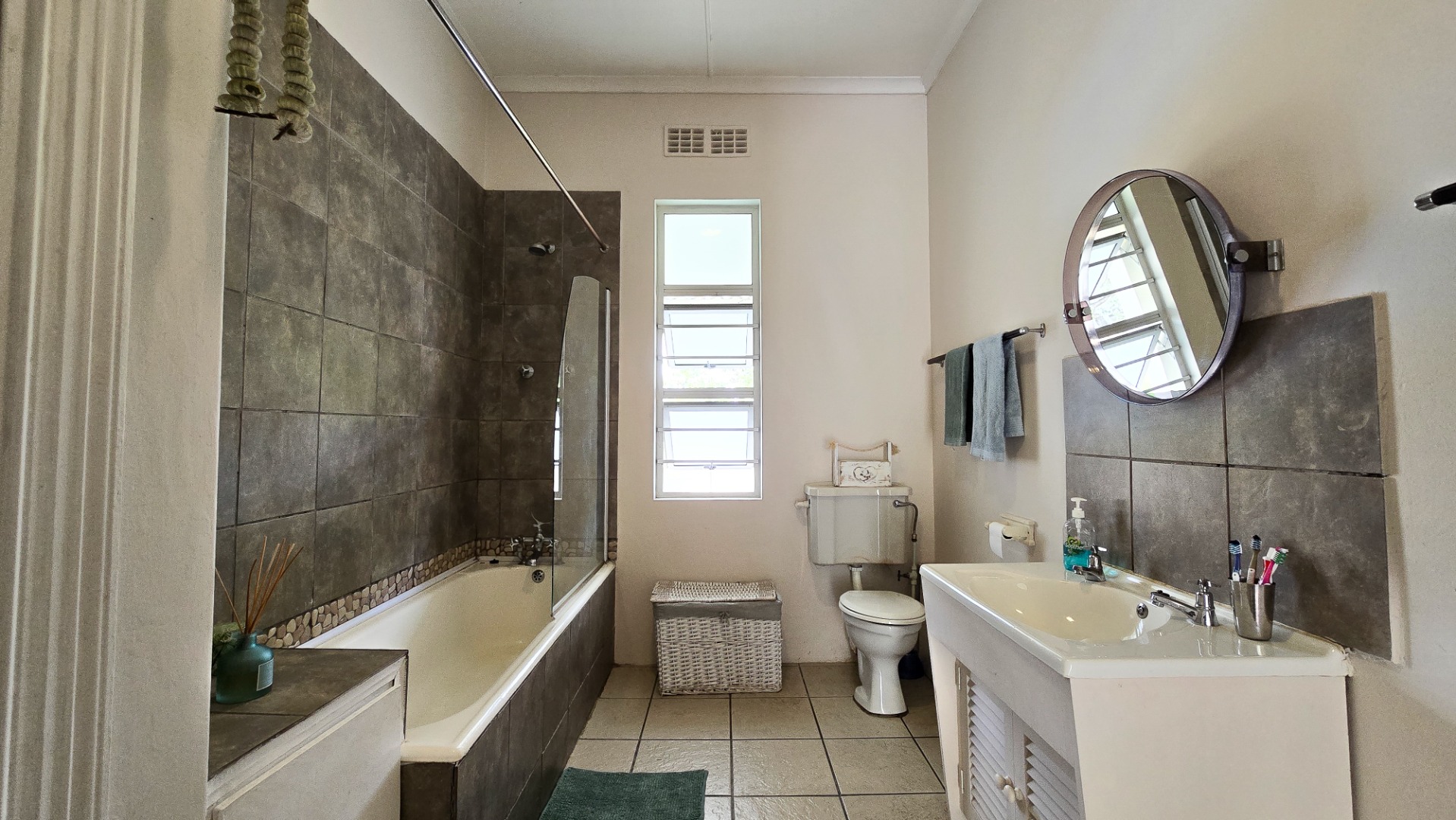 3 Bedroom House For Sale in Berea RE/MAX™ of Southern Africa