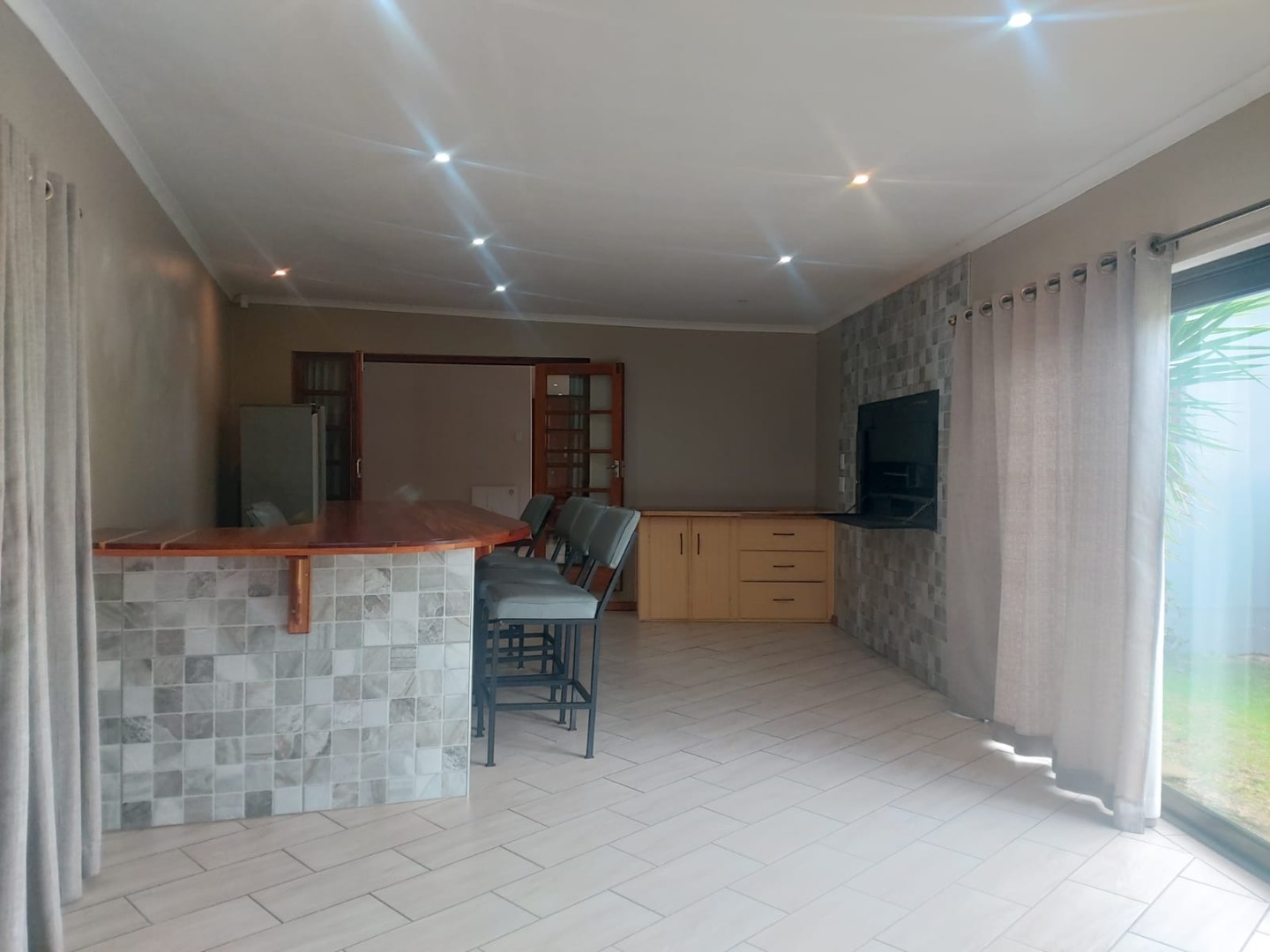 4 Bedroom House For Sale in Cathcart RE/MAX™ of Southern Africa
