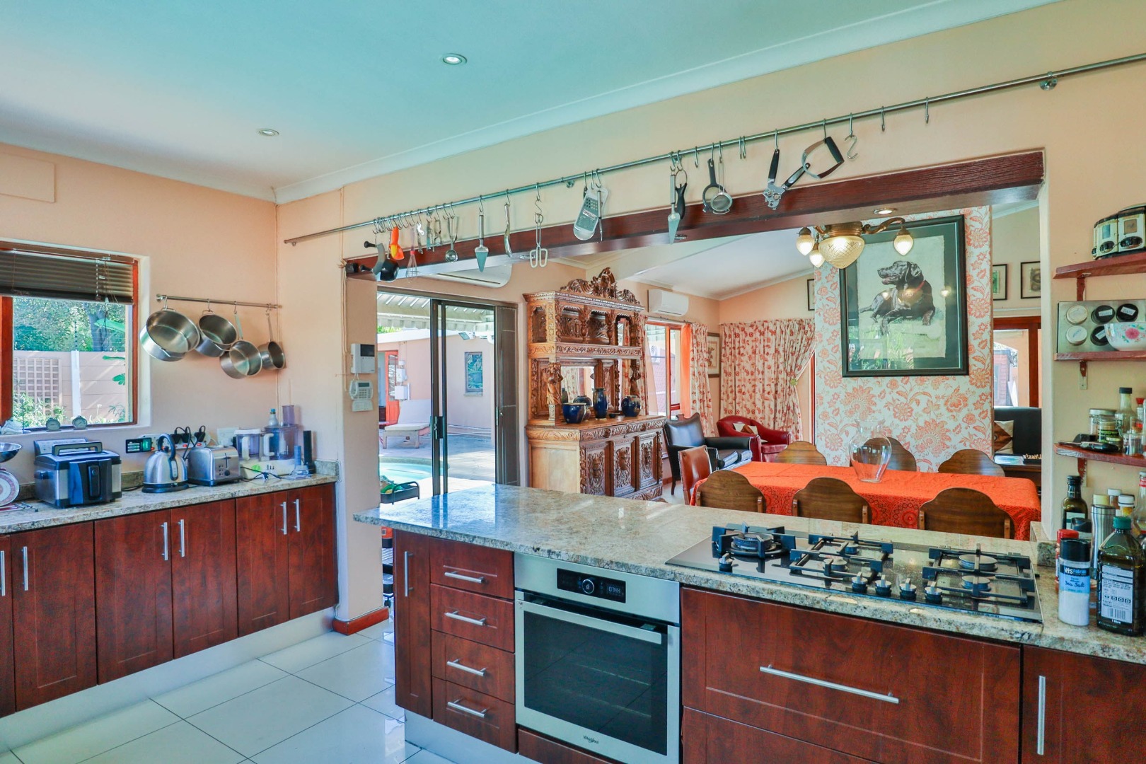 4 Bedroom House For Sale in Diep River RE/MAX™ of Southern Africa