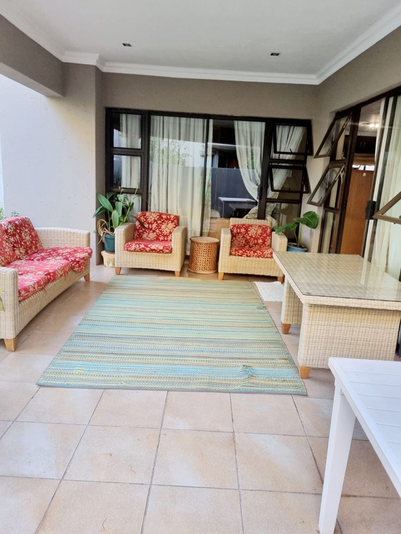 5 Bedroom House To Rent in Willow Acres RE/MAX™ of Southern Africa