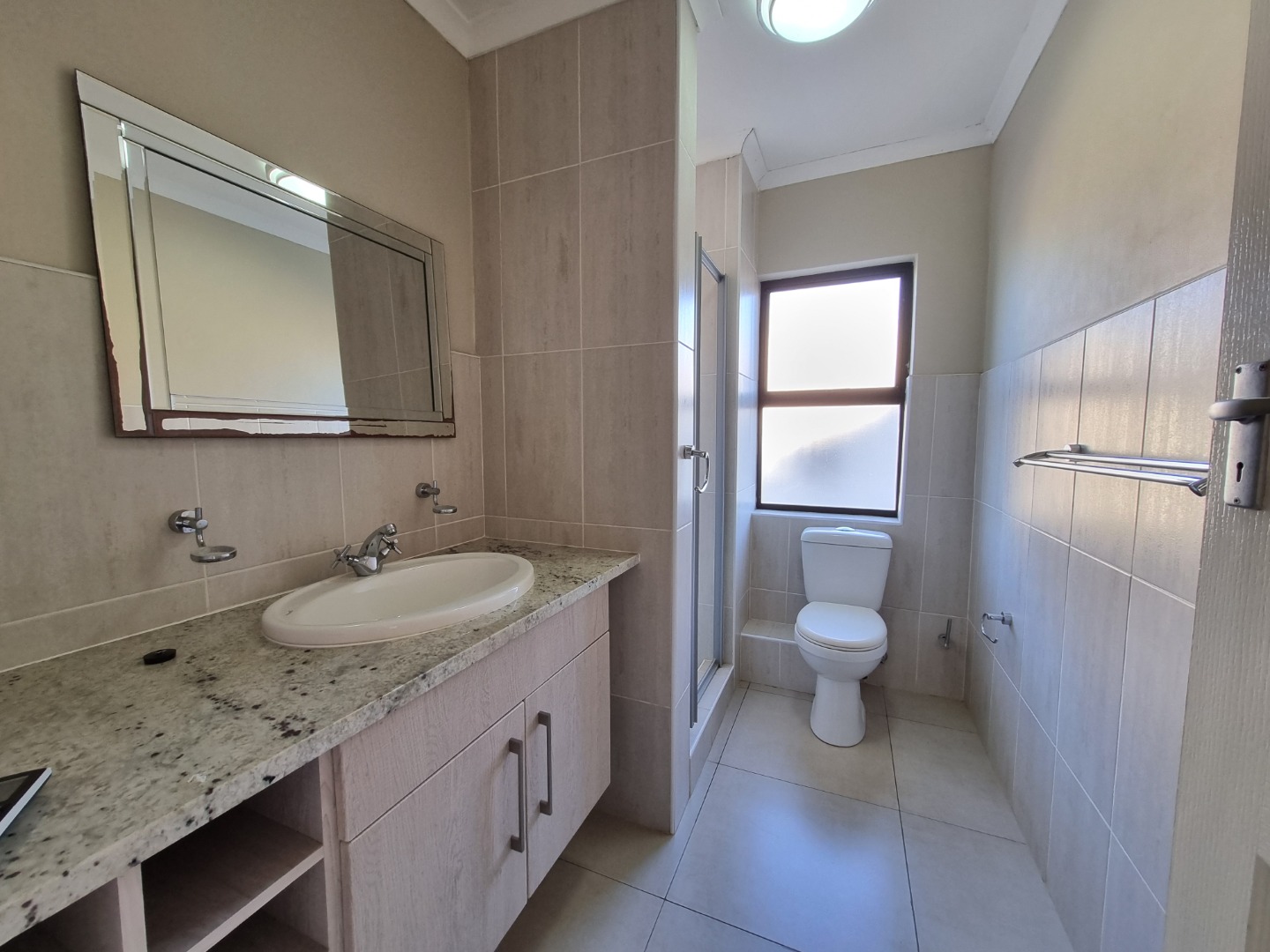 Ensuite bathroom