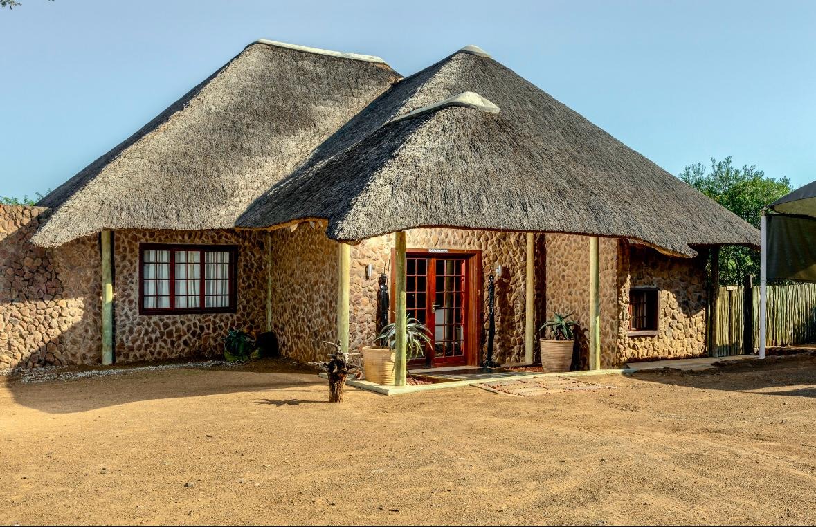 Commercial Property in Big Bend For Sale RE/MAX™ of Southern Africa