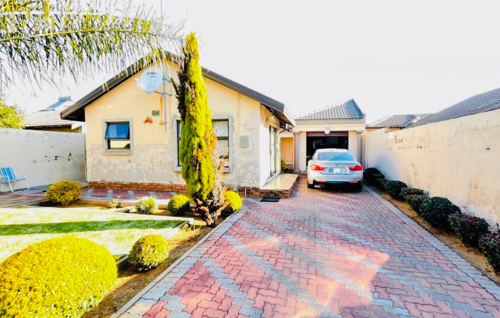 Four Bedroom House for Sale in Rabie Ridge EXT 2