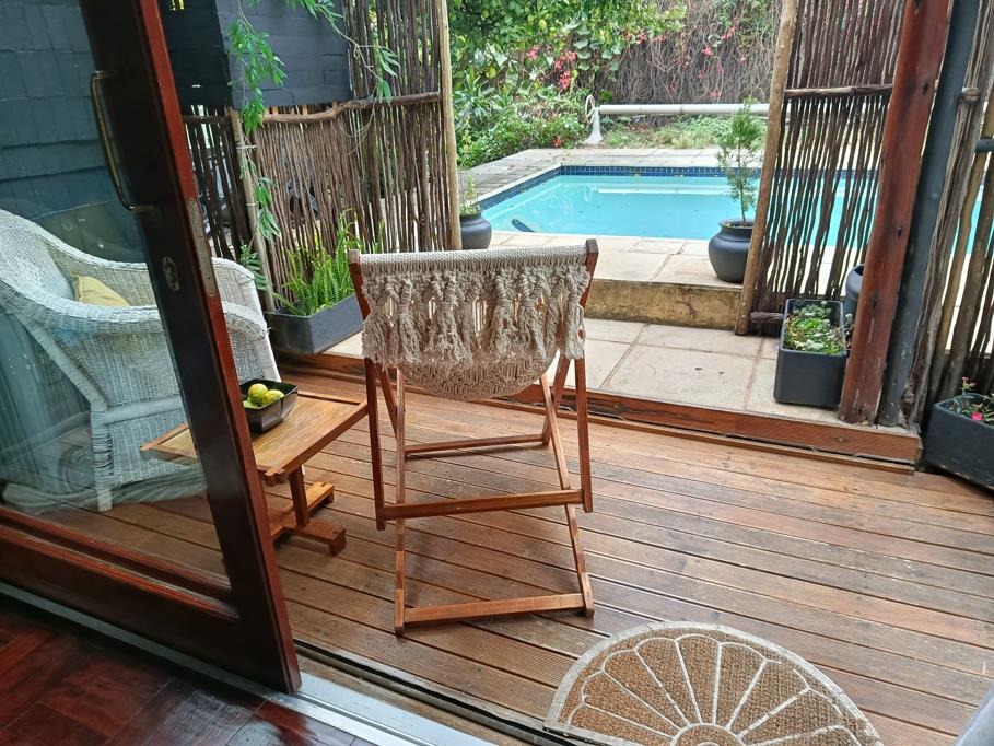 Furnished One-Bedroom Apartment with Pool Access in Highlands North