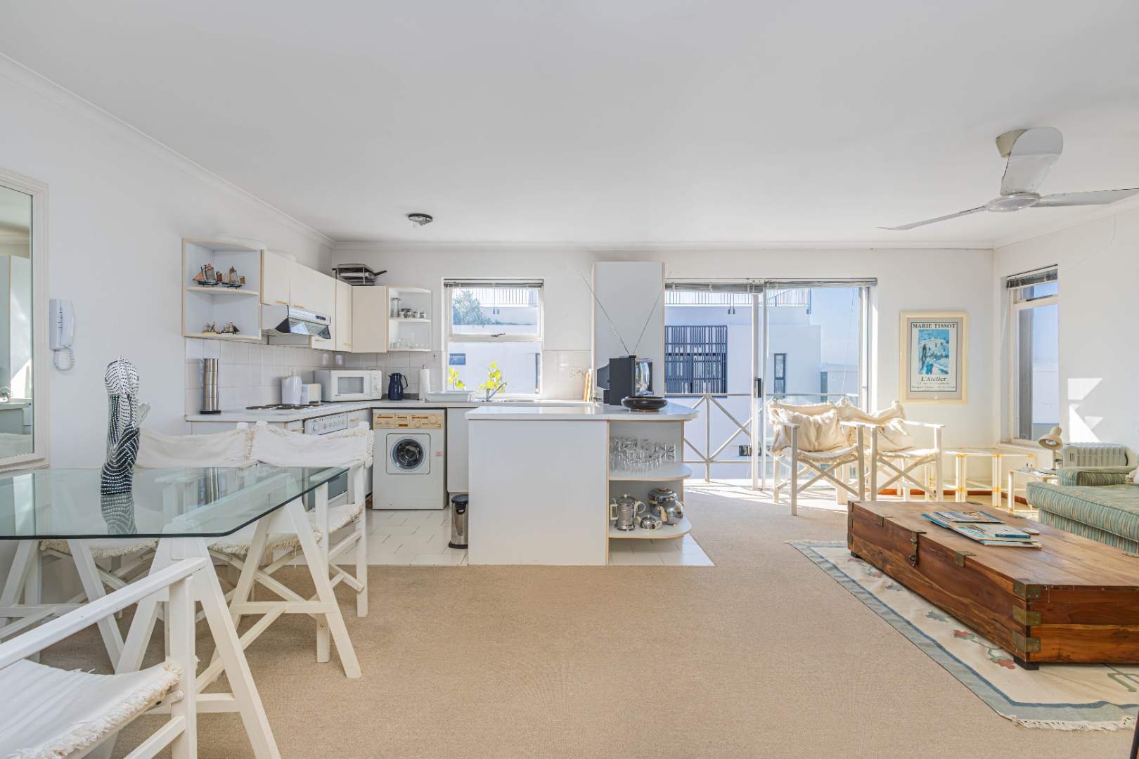 Investor Alert: Airbnb-Friendly Pad in Trendy De Waterkant