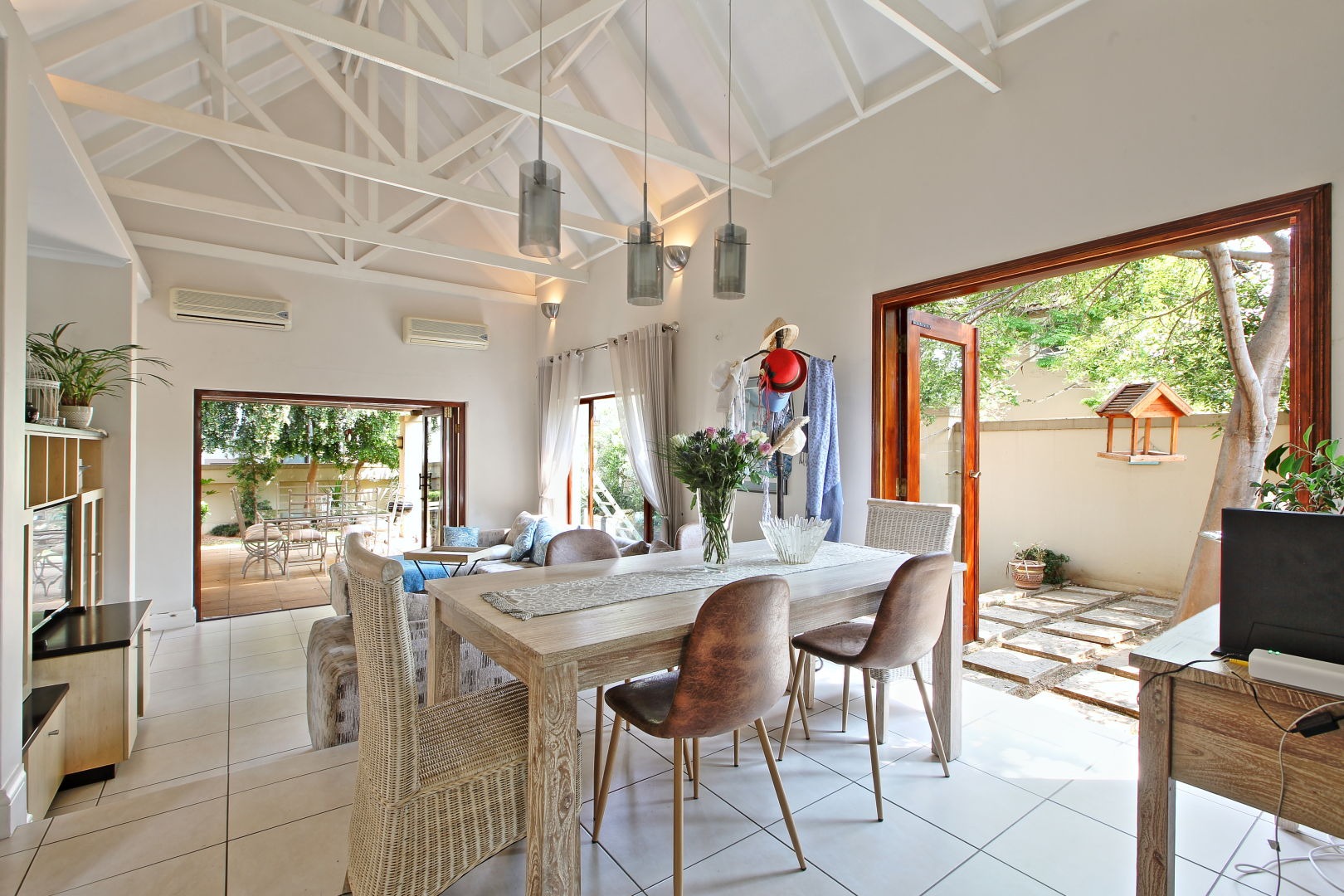 Three-Bedroom Estate Home with Communal Pool, Kids Play Park & Tennis Court in Broadacres, Broadacres