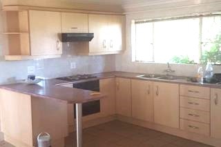 flat- kitchen