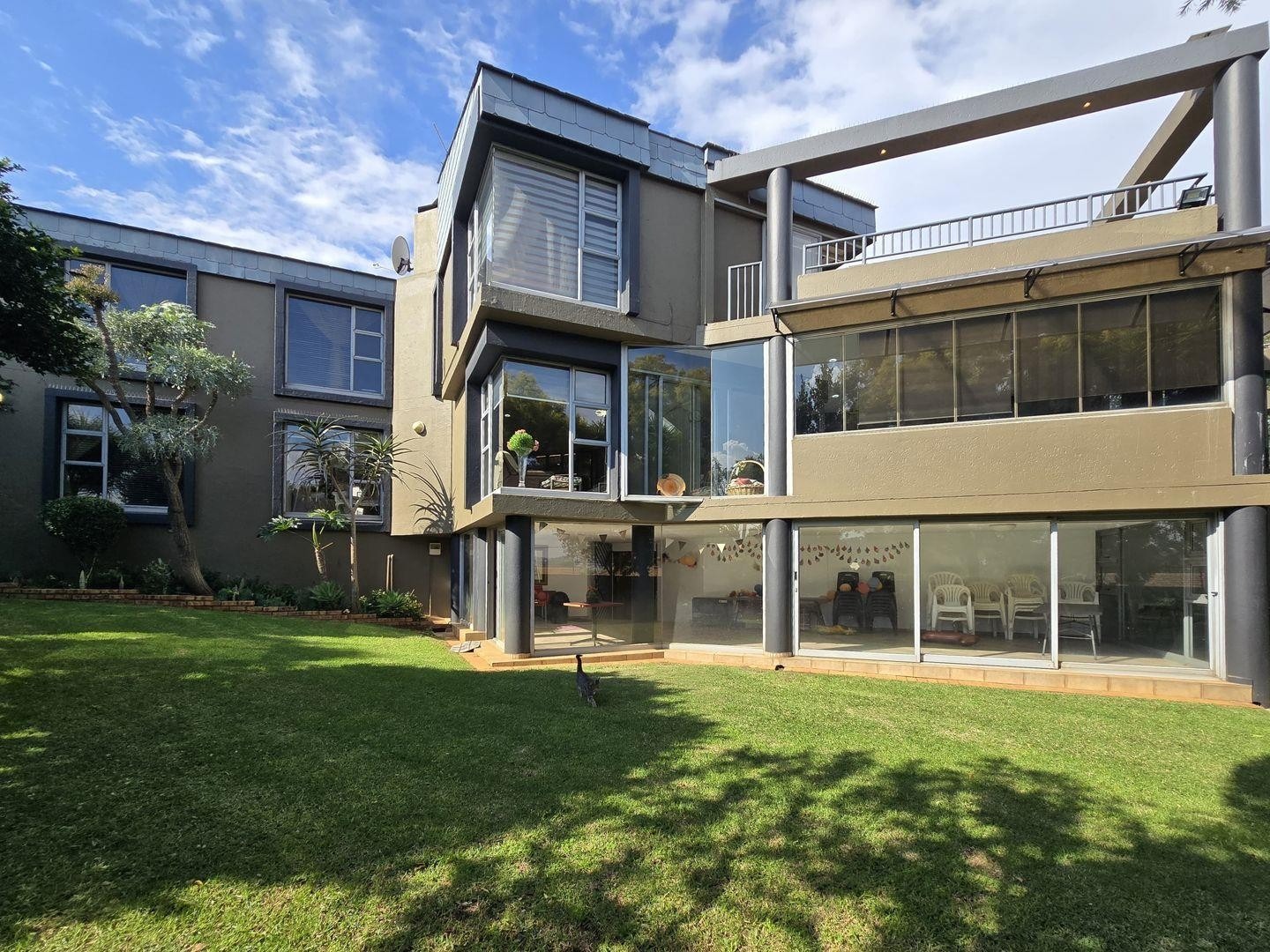 Luxurious Family Home in Mesyersdal | Modern Luxurious Living | Secure Estate, Meyersdal