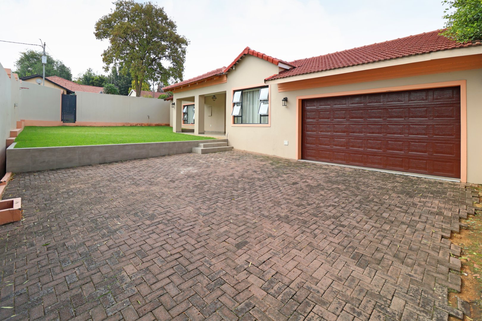 Main Garage