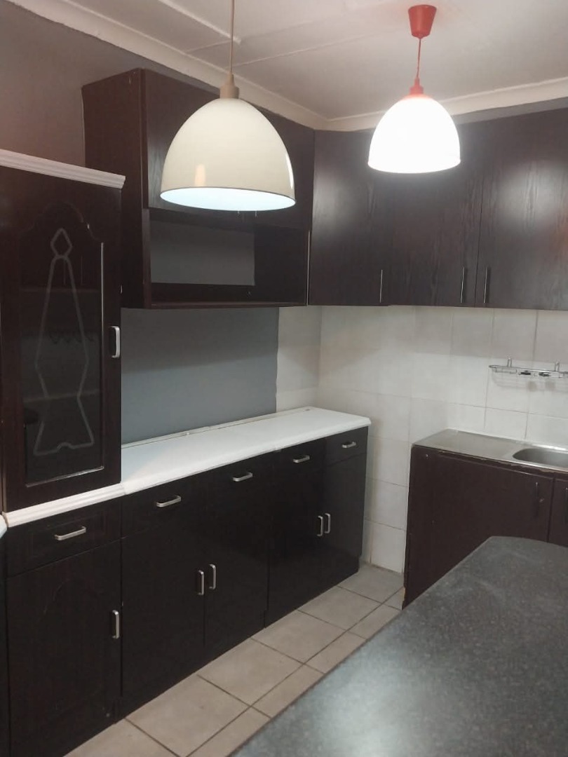 Flat 1