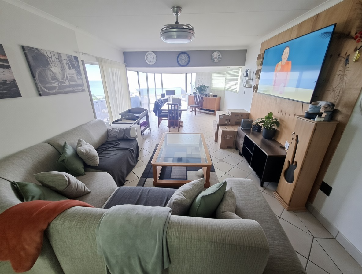 LOUNGE 2