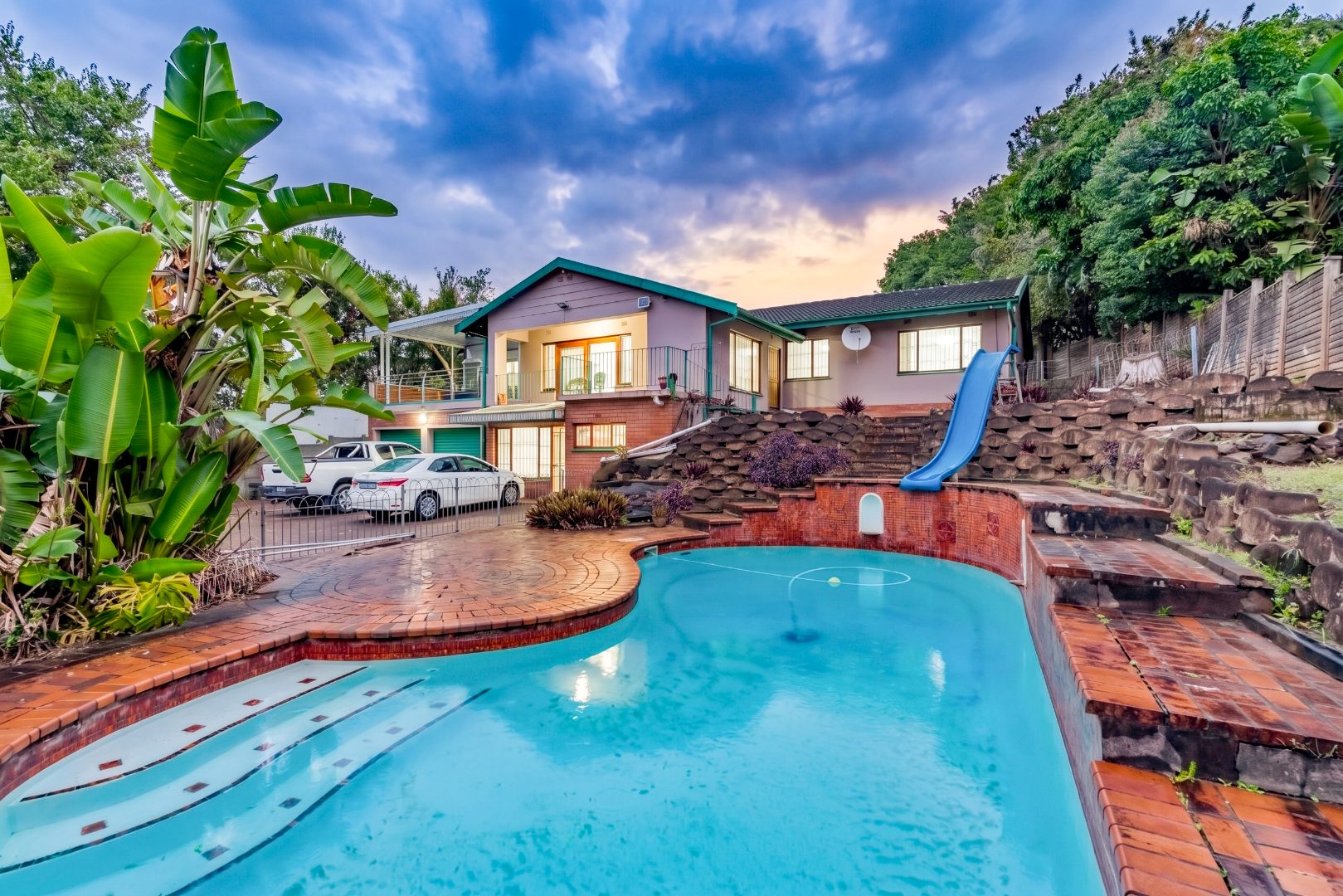 3 Bedroom House for Sale in Cowies Hill in Cowies Hill