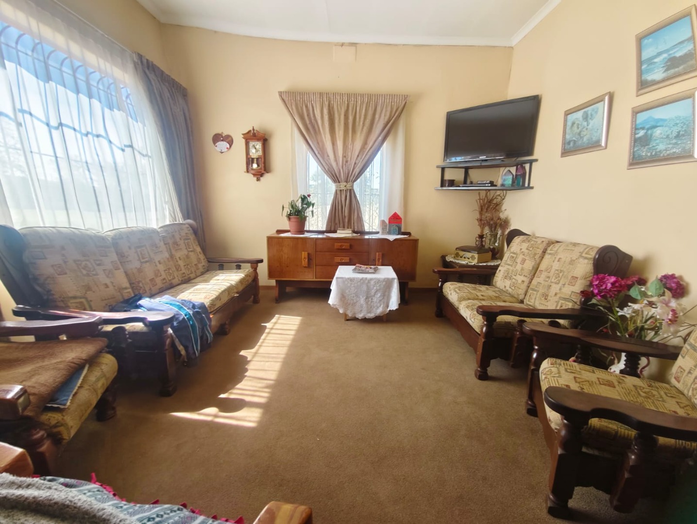 TV room