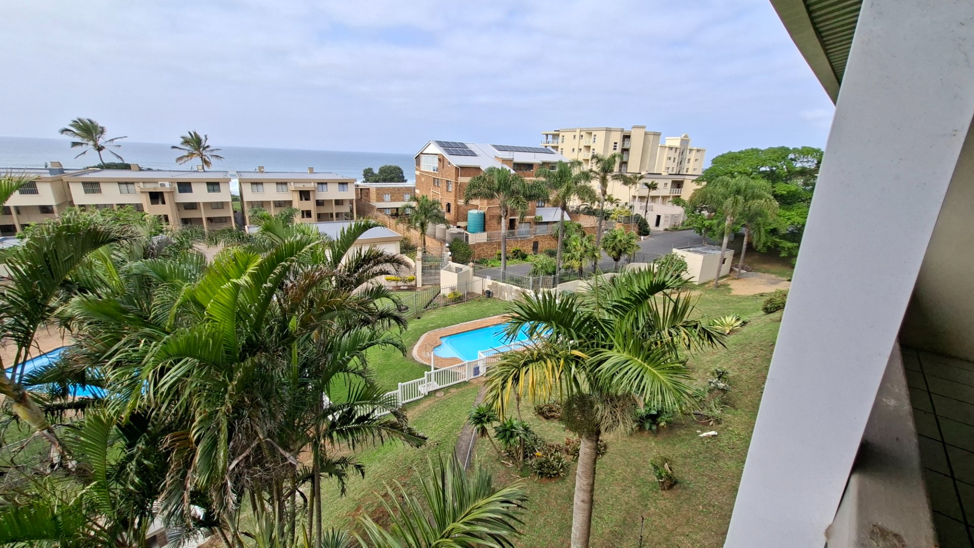 3 Bedroom Apartment for Sale in Manaba Beach in Manaba Beach