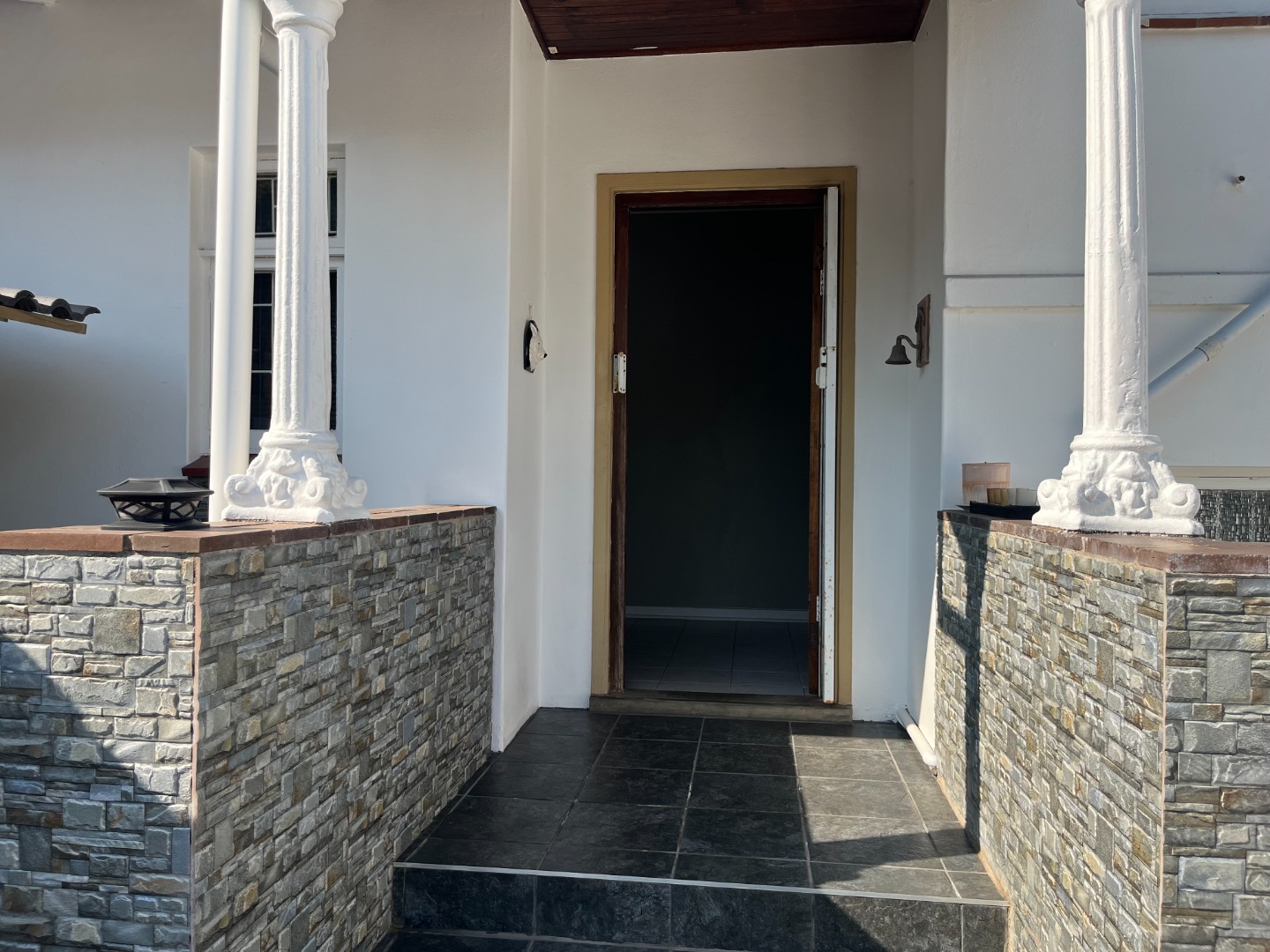 1 Bedroom Apartment to Rent in Scottburgh South in Scottburgh South