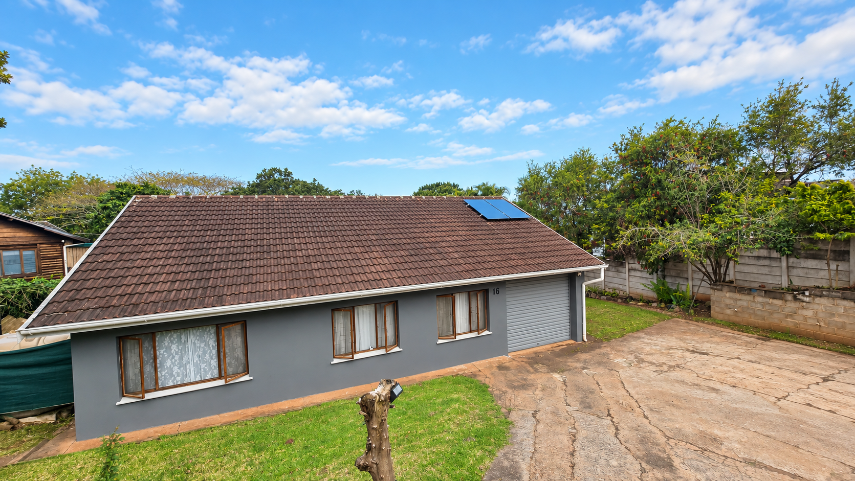 3 Bedroom House for Sale in Pennington in Pennington