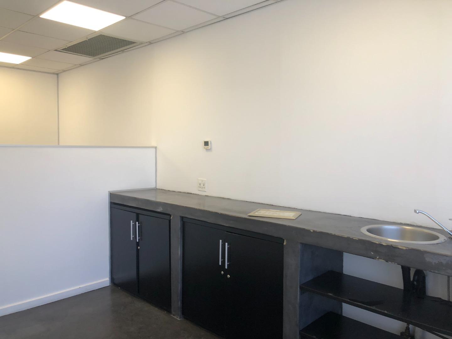 Kitchen pause area