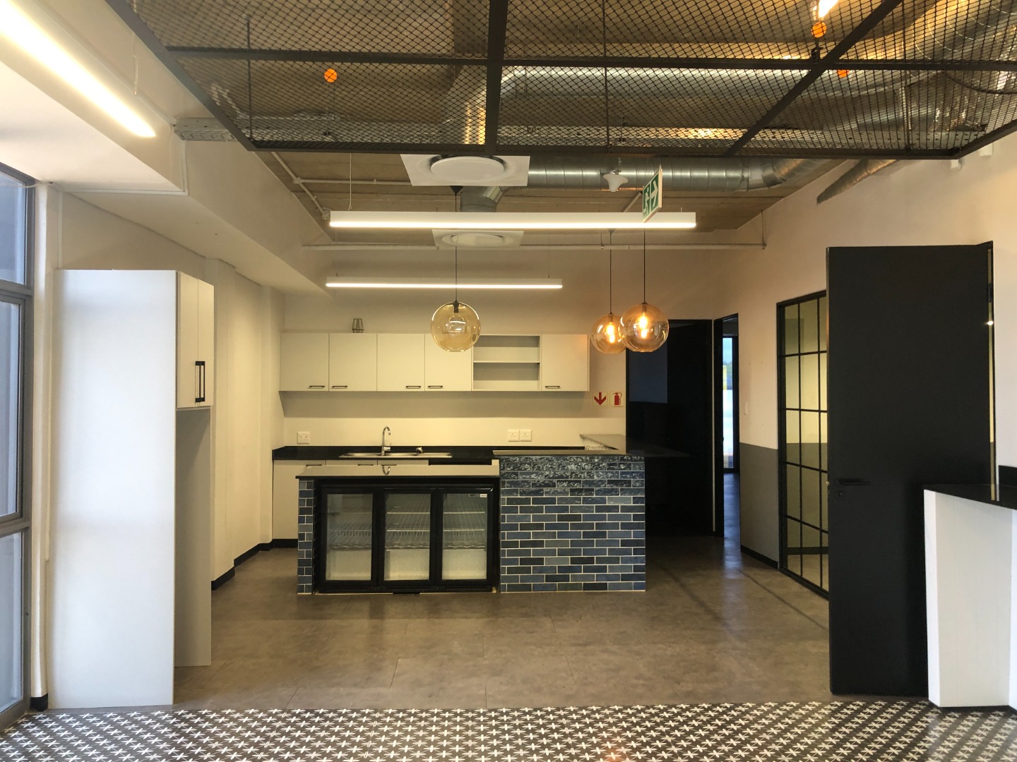 Kitchen pause area