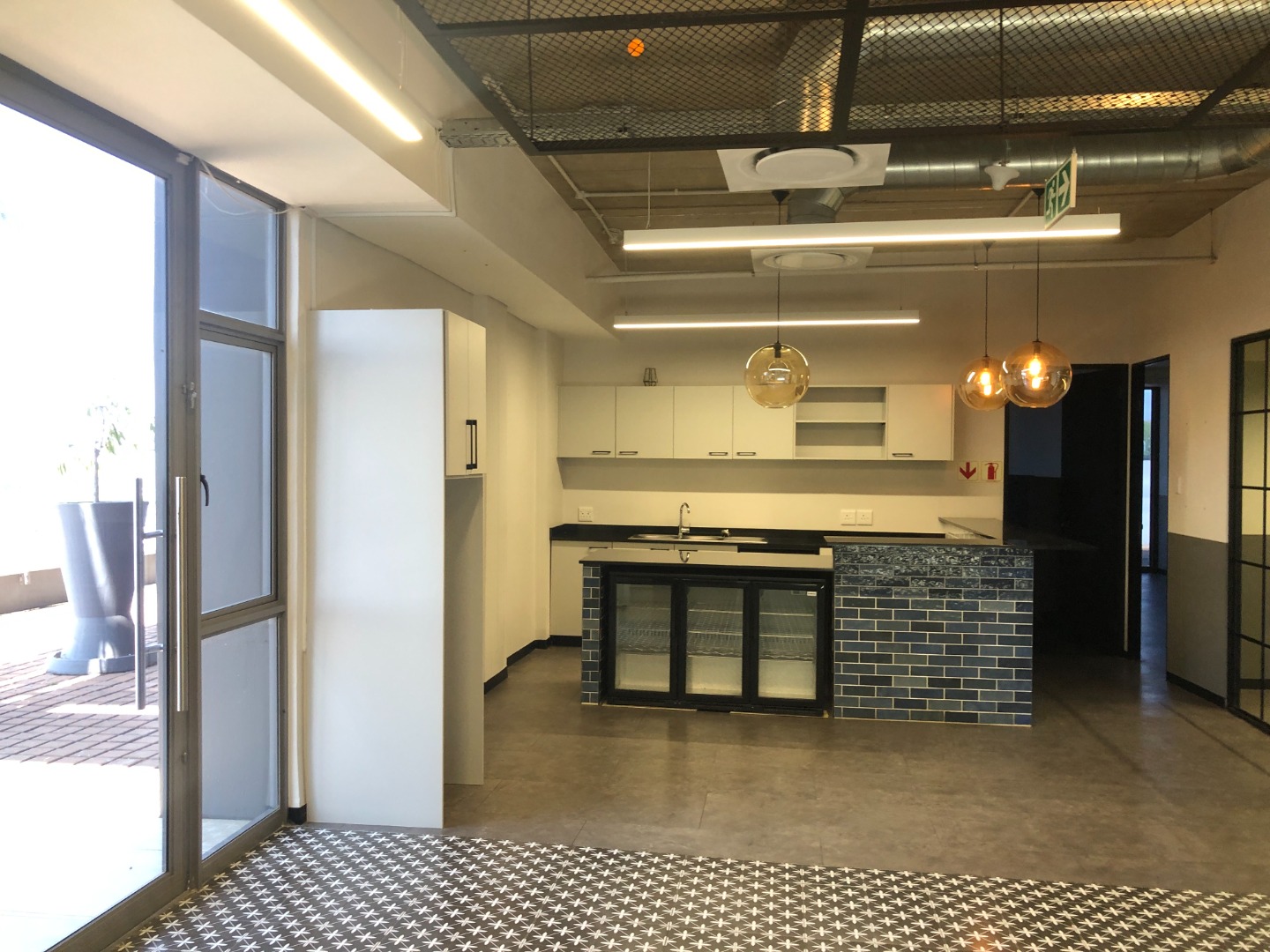 Kitchen pause area