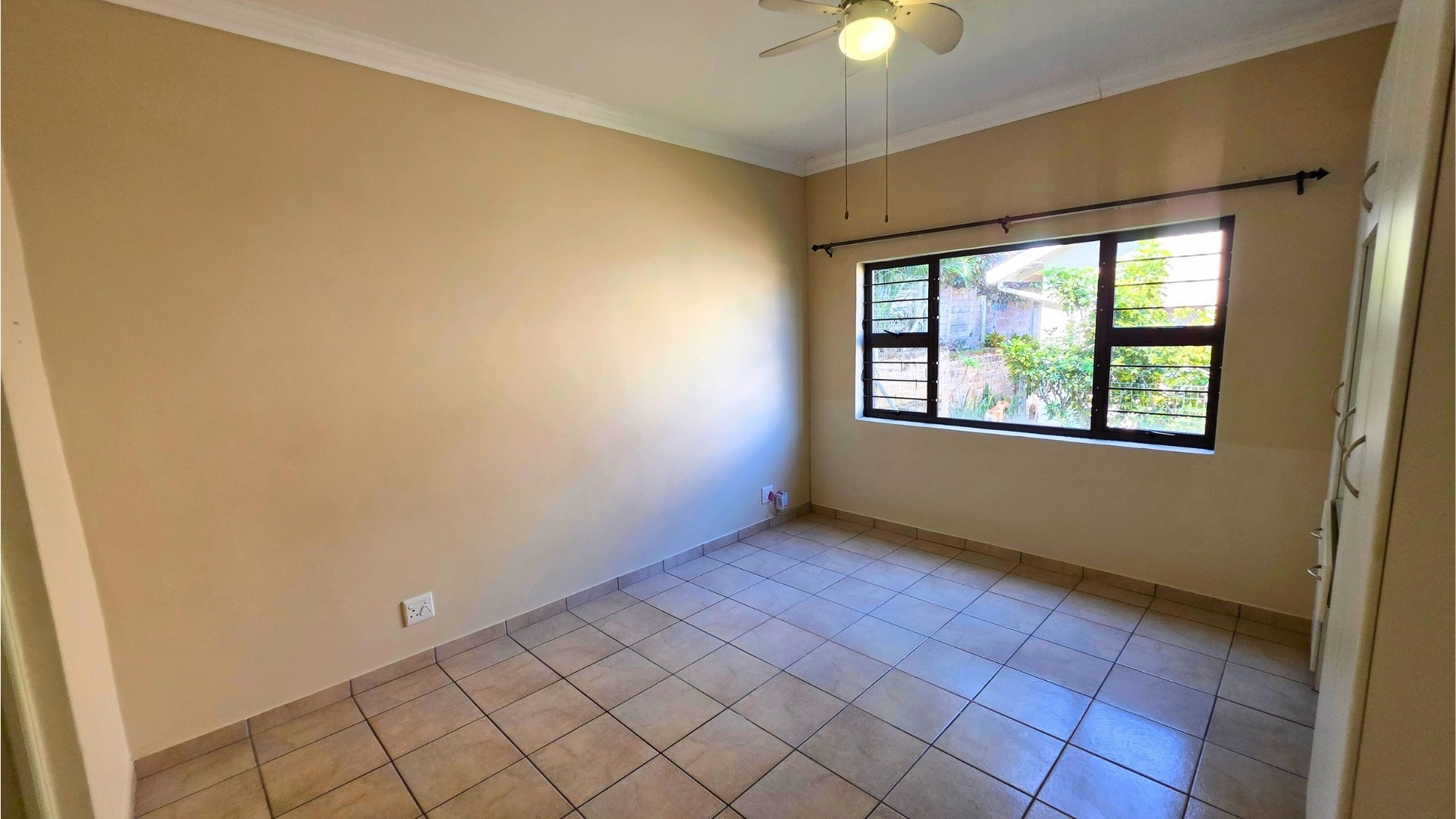 Bedroom 2 - 2b flat