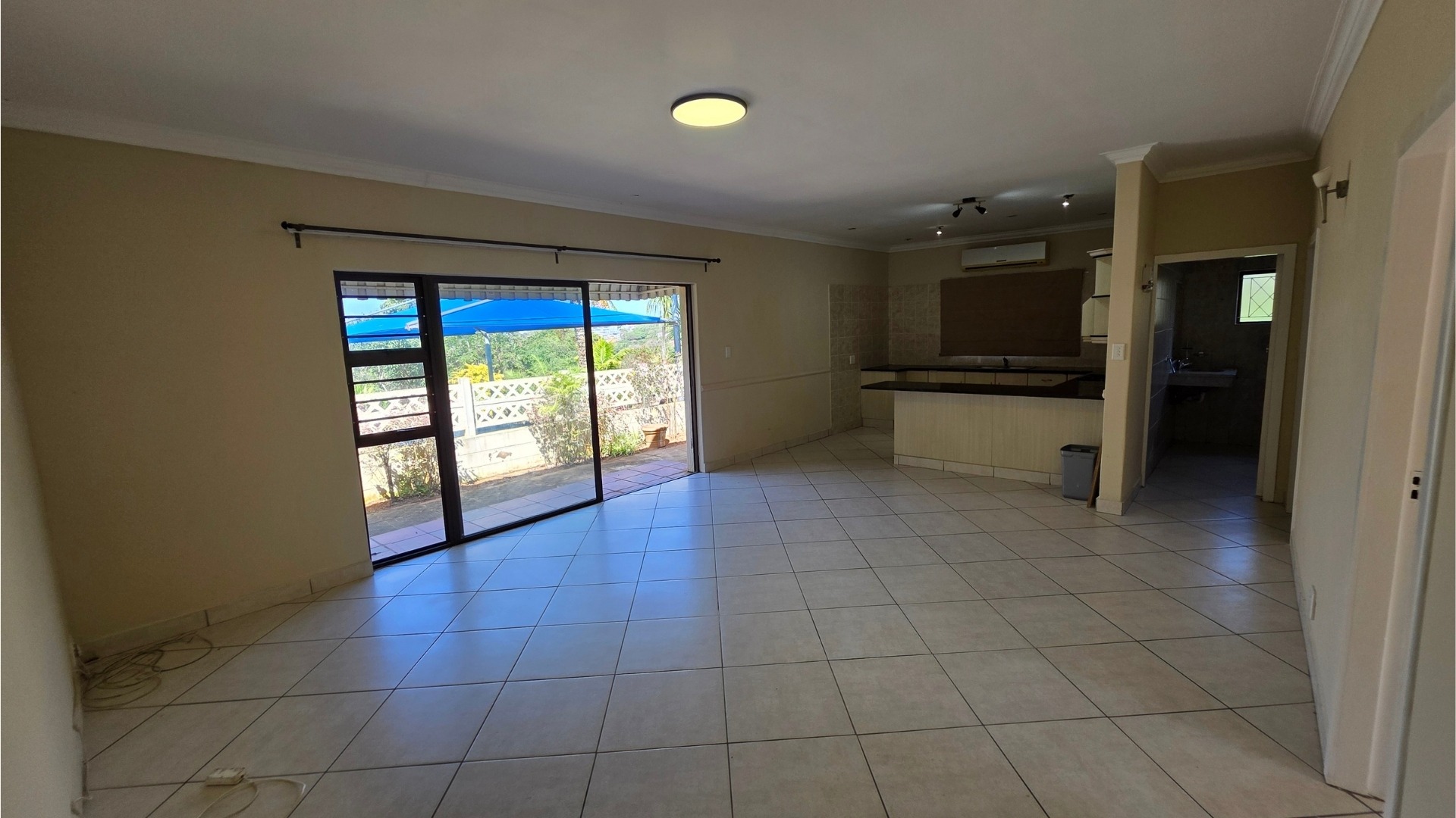 Lounge - 1b flat