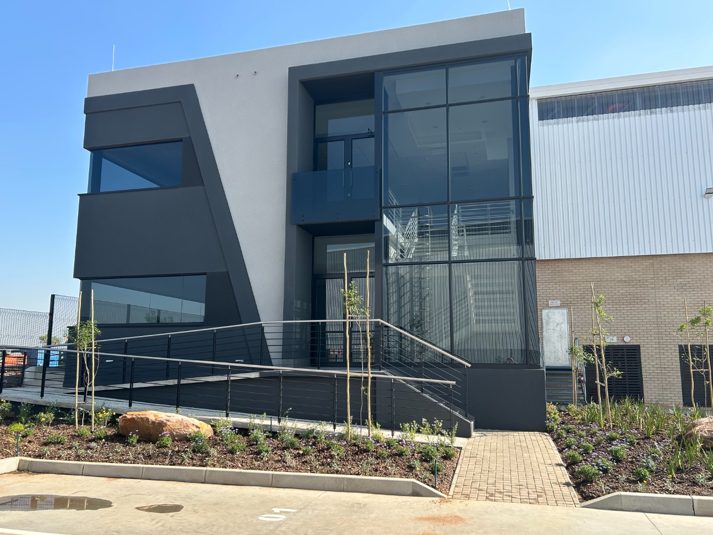 Rand Airport Park Warehouse To Rent