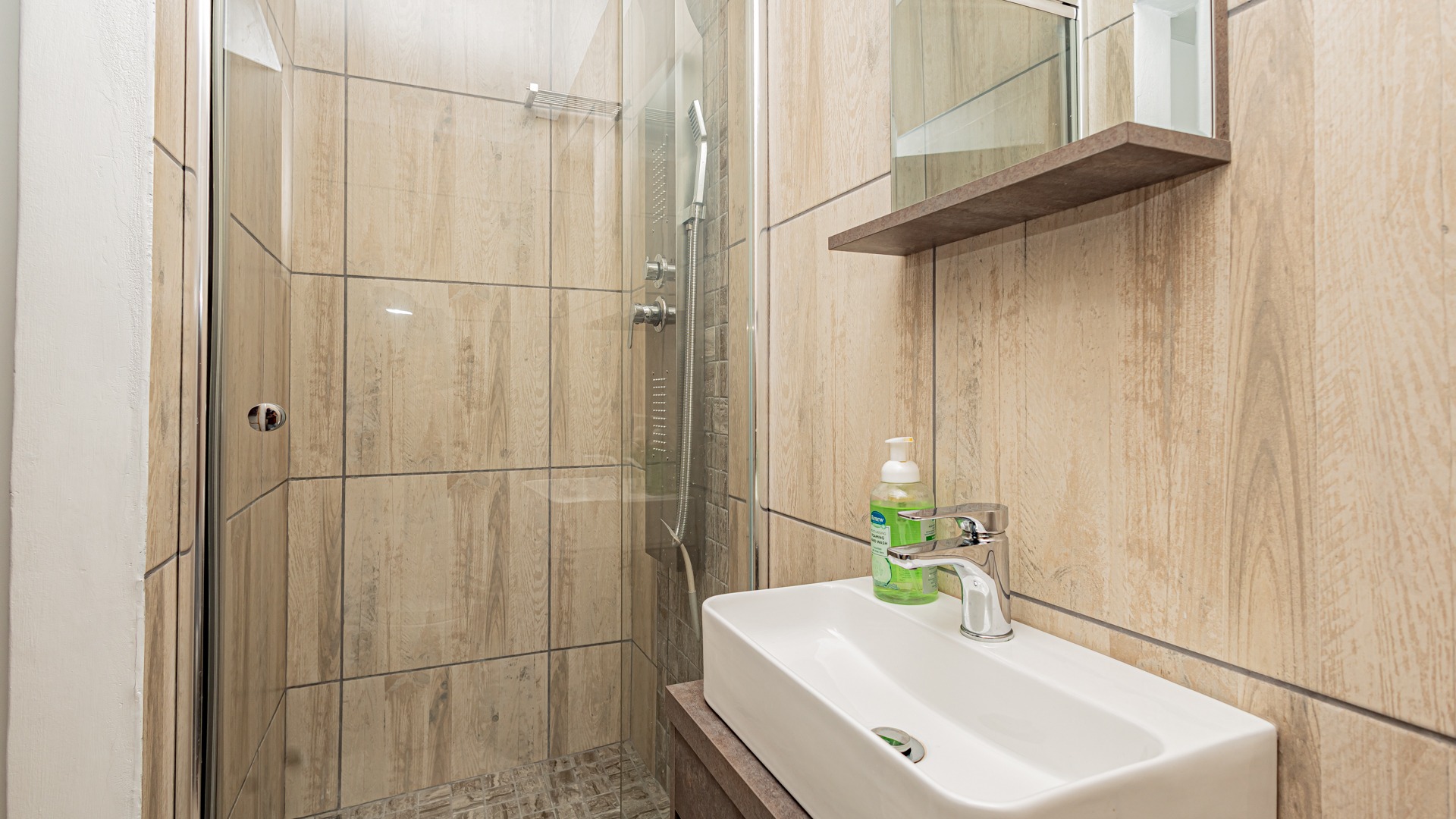 en-suite bathroom